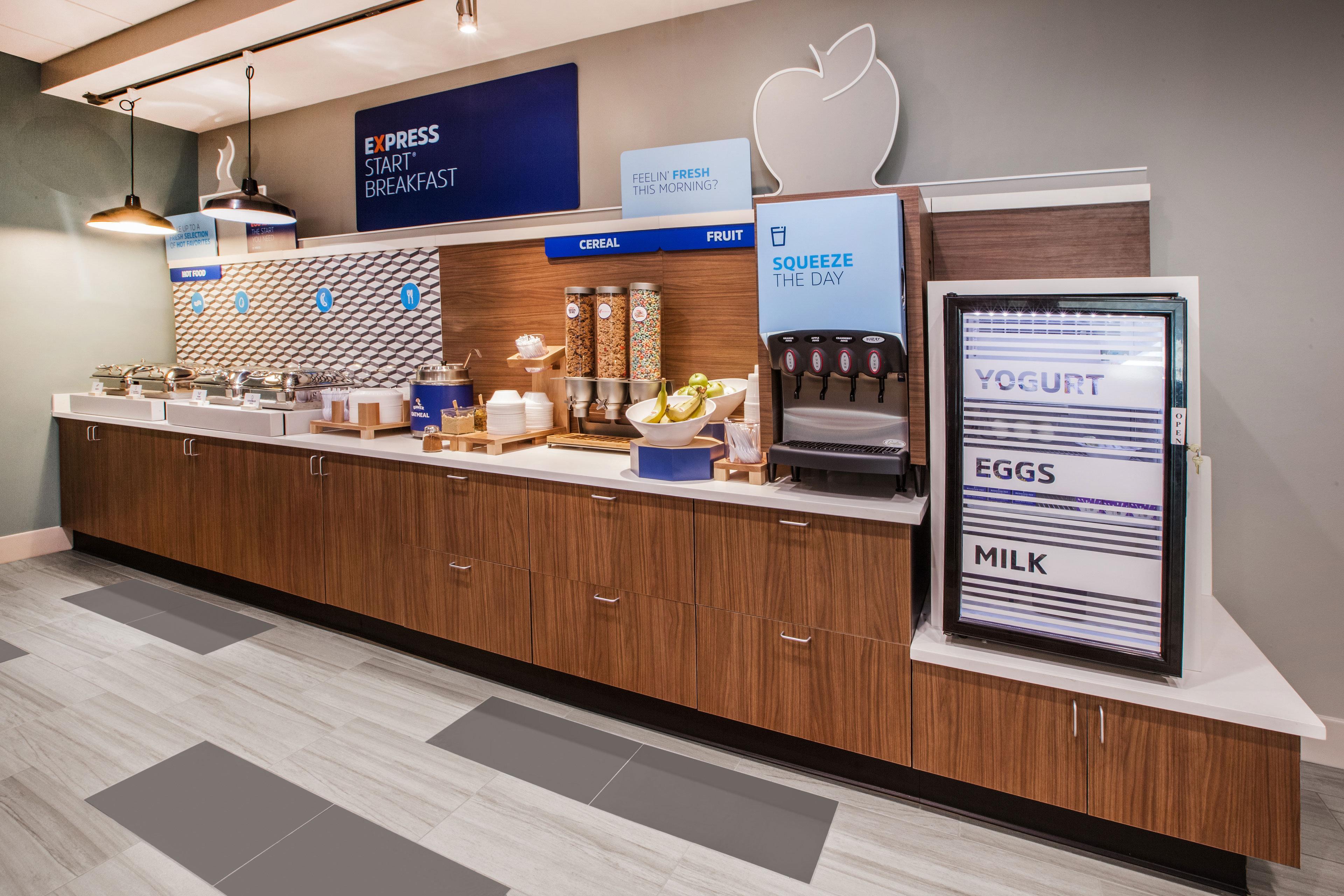 Holiday Inn Express Washington Dc Sw - Springfield By Ihg Exterior photo