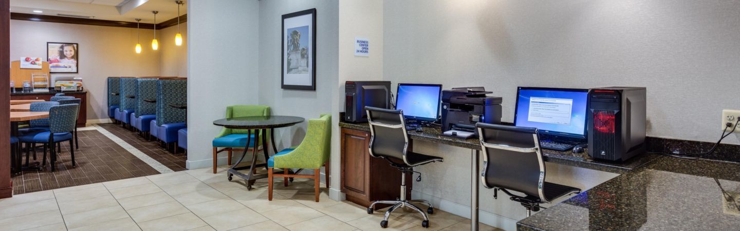 Holiday Inn Express Washington Dc Sw - Springfield By Ihg Exterior photo